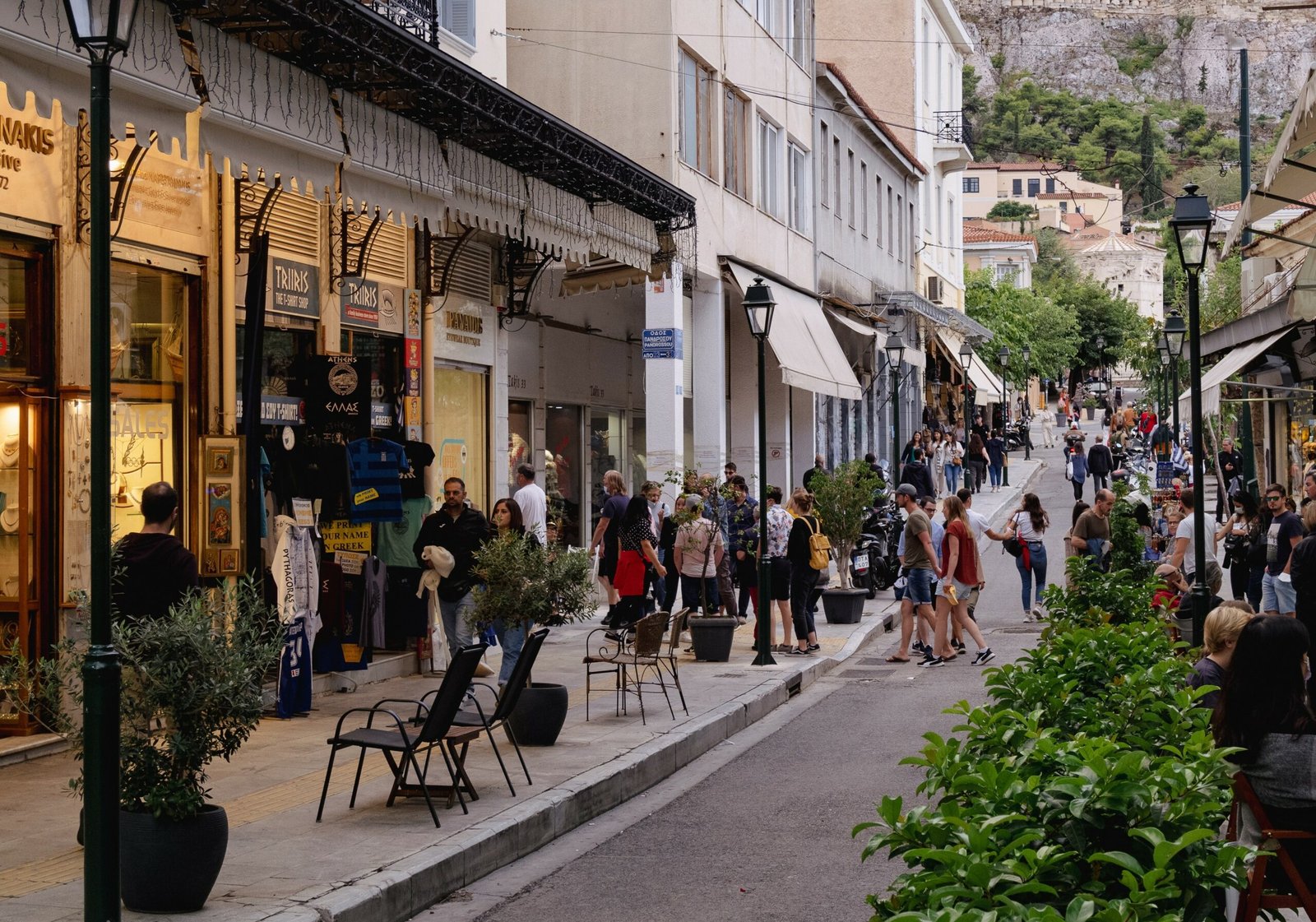 Εξερευνώντας τα εμπορικά τοπόσημα της Αθήνας